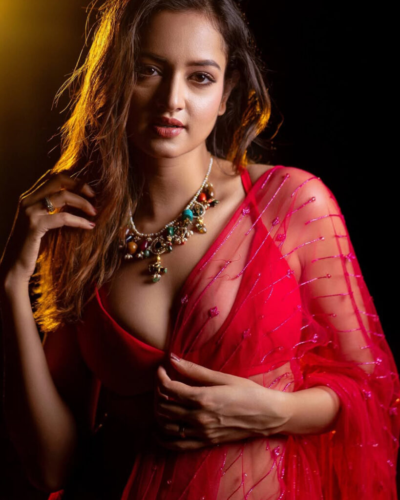 Shanvisri: Elegance Redefined in Every Drape