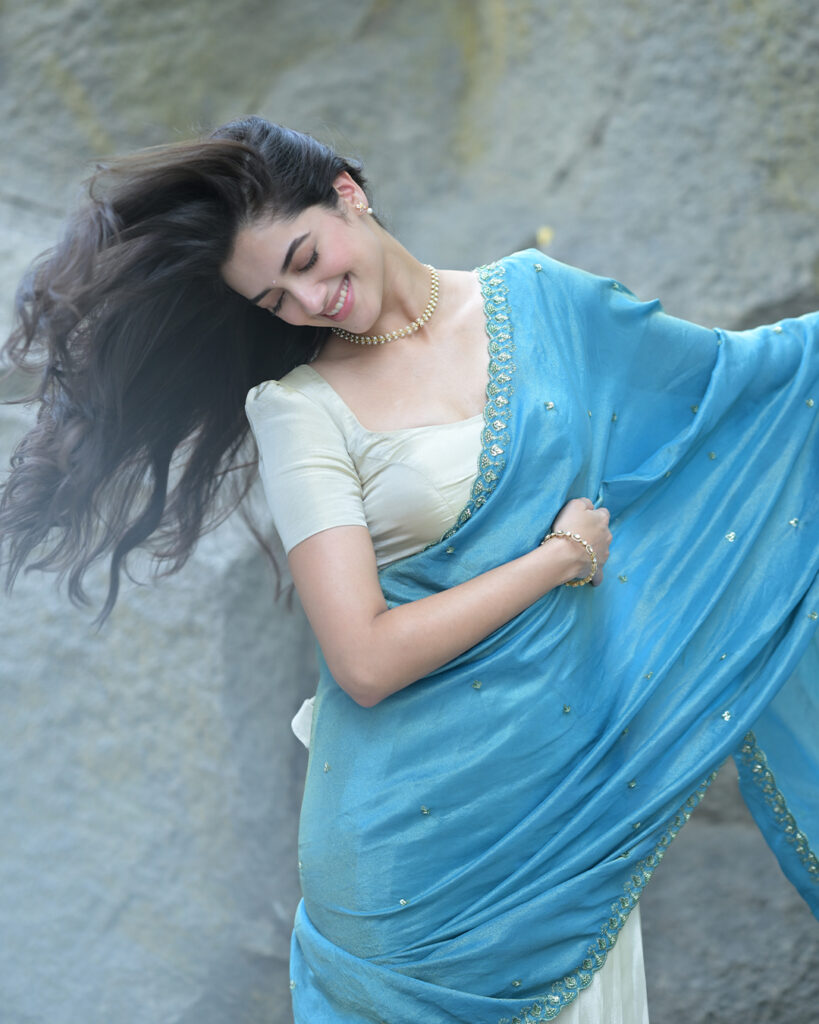Bhagyashri Borse charms in Absolutely stunning look