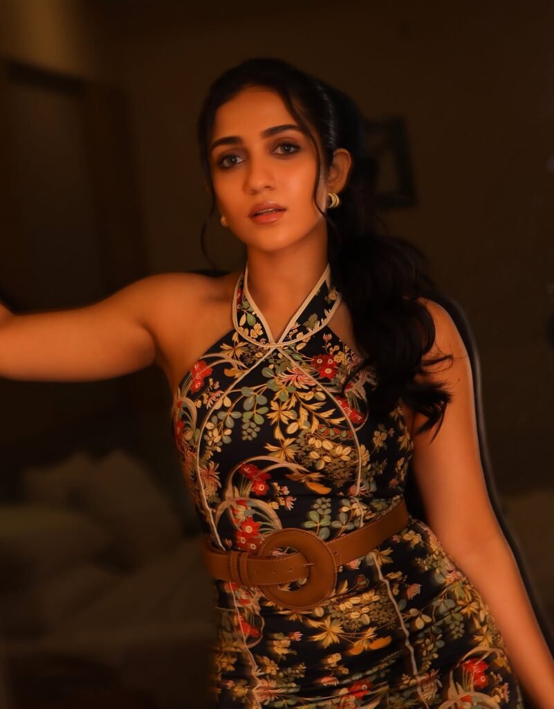 Sakshi mesmerising with her new form