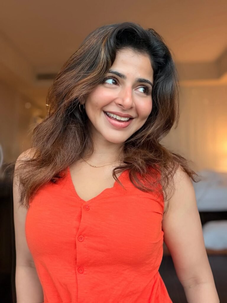Ishwarya menon attracion