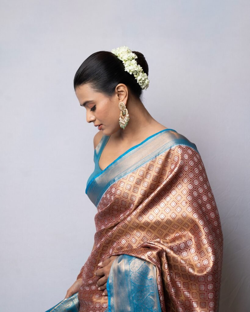 Hebah patel looks traditional